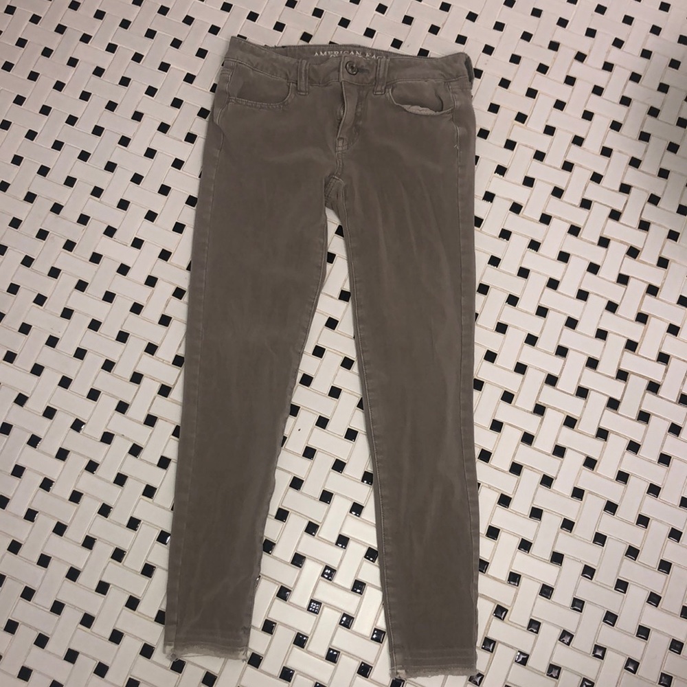 American Eagle gray jeans